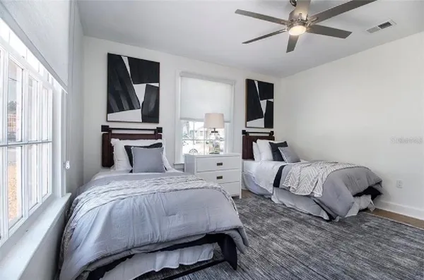 $3,850 | 919 Southwest 6th Avenue, Gainesville, FL 32601