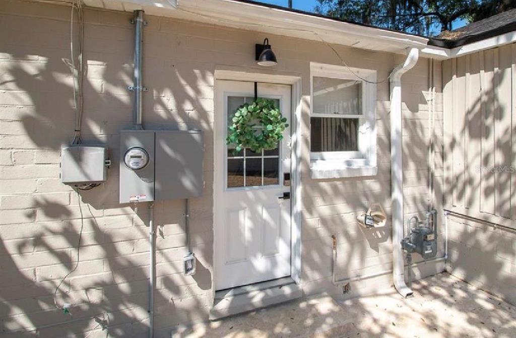 919 Southwest 6th Avenue Gainesville, FL 32601 - Photo 23 of 26