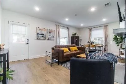 $3,850 | 919 Southwest 6th Avenue, Gainesville, FL 32601