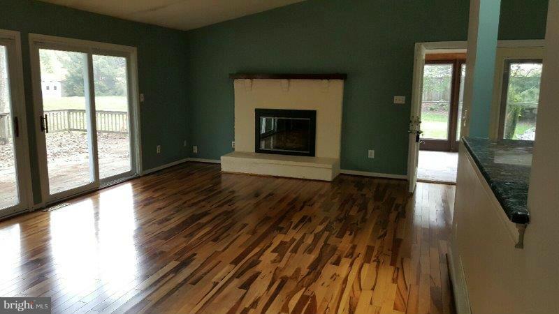 1502 Governor Bridge Road Davidsonville, MD 21035 - Photo 1 of 14 Living Room