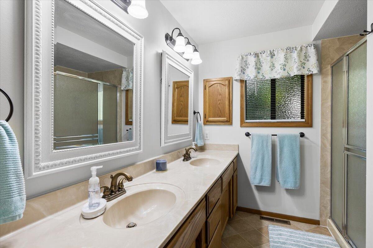 4267 Innsbruck Ridge Medford, OR 97504 - Photo 25 of 32 26-CI_0529