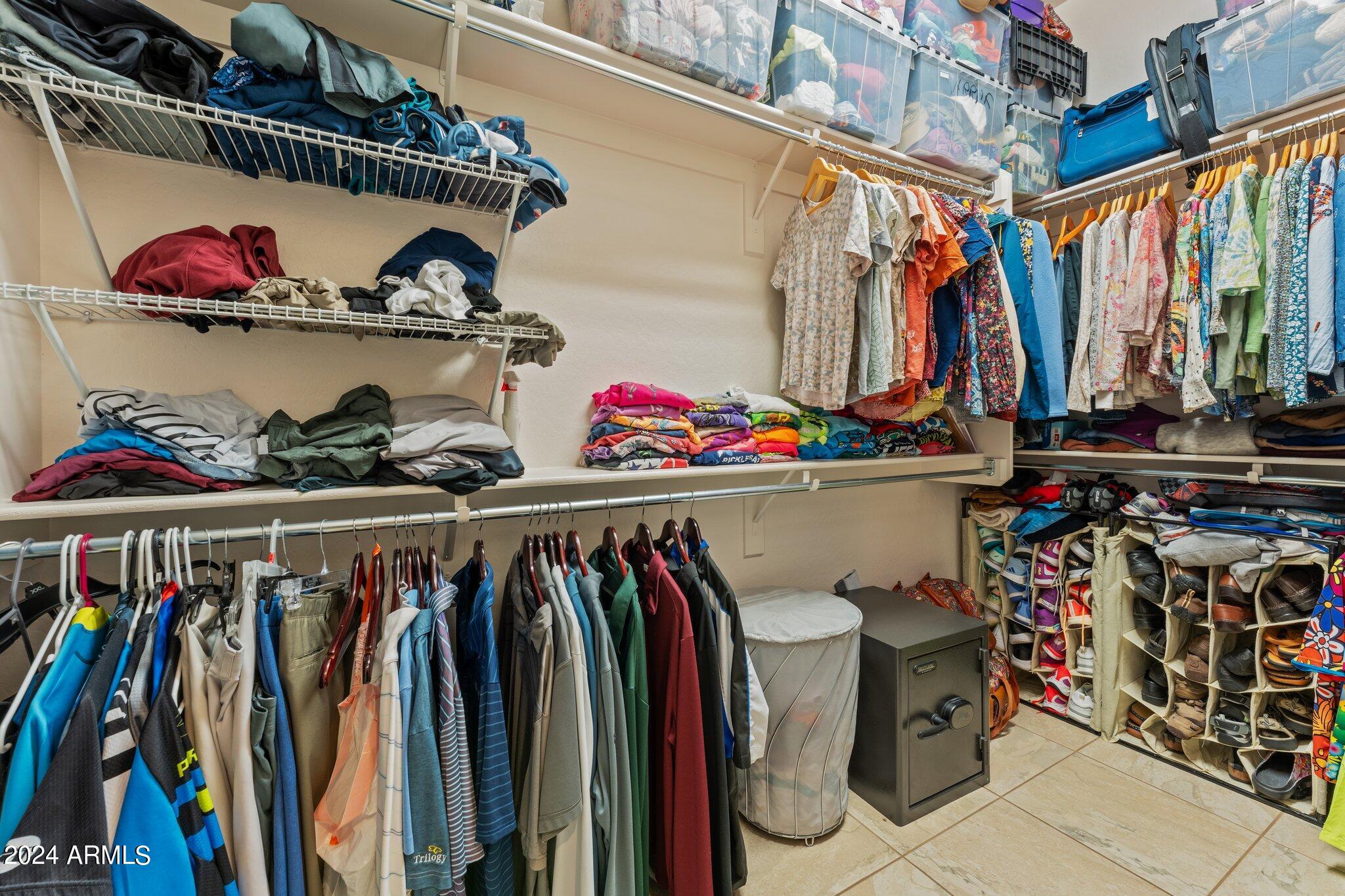 3701 Gold Ridge Road Wickenburg, AZ 85390 - Photo 19 of 55 primary walk in closet
