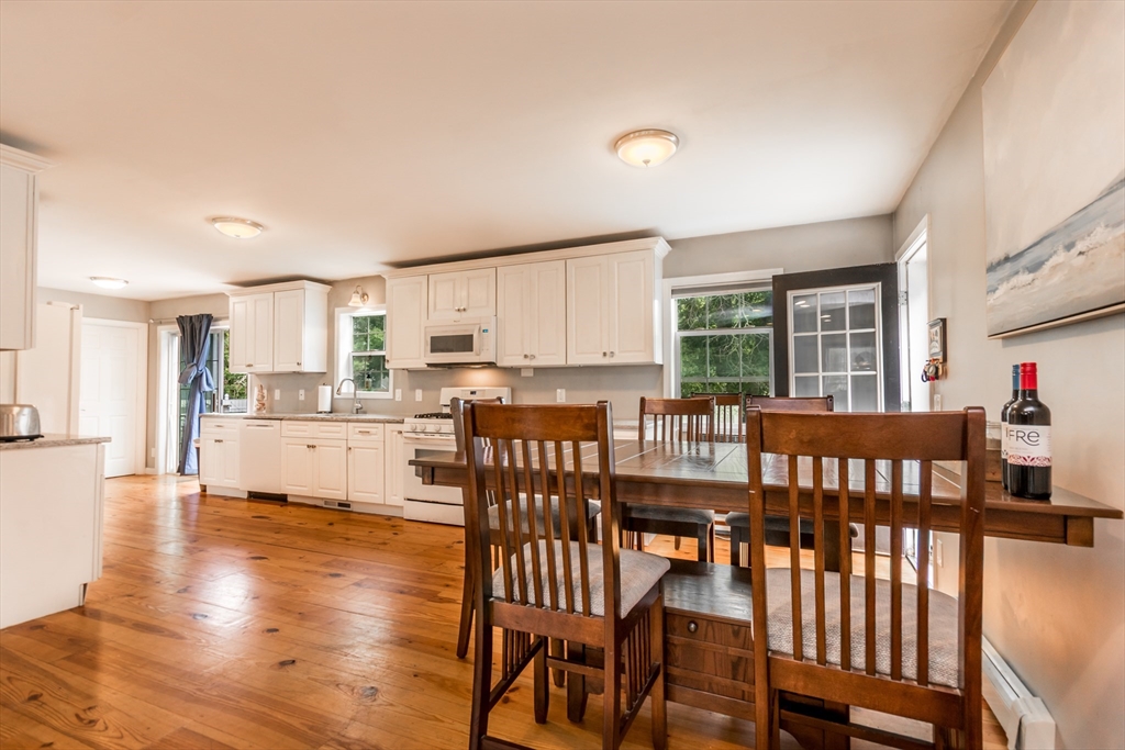 8 Hampden Road Falmouth, MA 02536 - Photo 10 of 31 Gallery Image 10