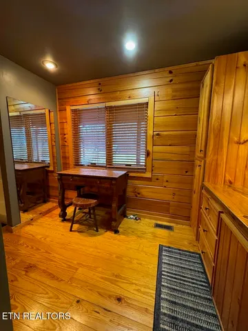 $475,000 | 598 Ted Brooks Road, Jamestown, TN 38556