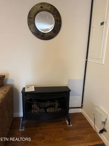 $475,000 | 598 Ted Brooks Road, Jamestown, TN 38556