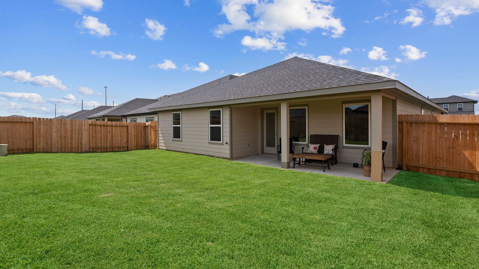 6726 Prairie Sky Drive Rosenberg, TX 77471 - Photo 21 of 22 *Images and 3D tour are for illustration only and options may vary from home as built.