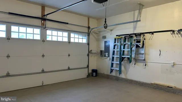 $2,595 | 148 Woodhaven Drive, Gettysburg, PA 17325