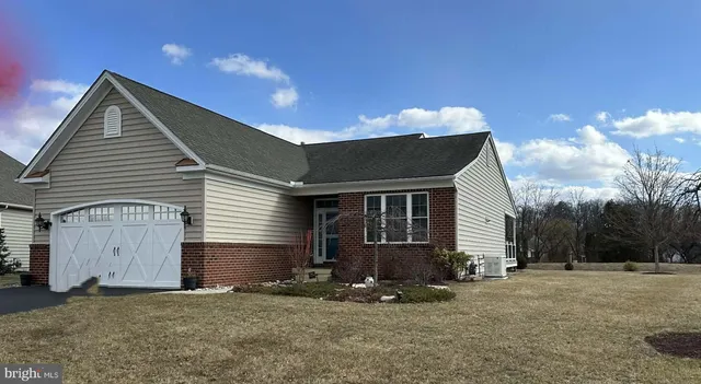 $2,595 | 148 Woodhaven Drive, Gettysburg, PA 17325