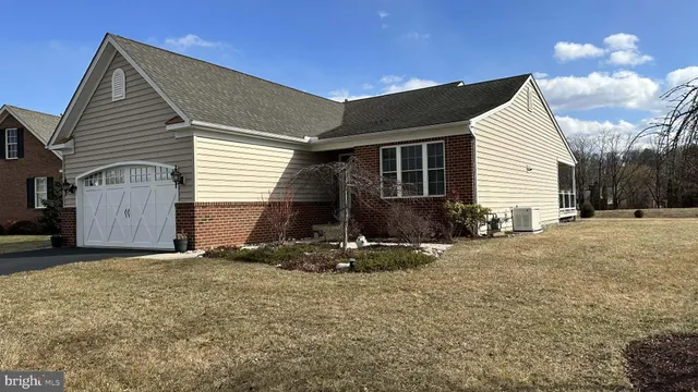 $2,595 | 148 Woodhaven Drive, Gettysburg, PA 17325