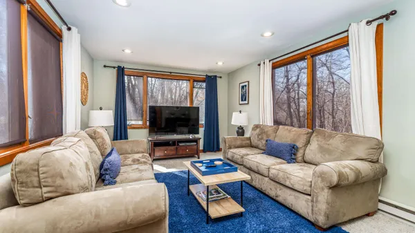 $409,900 | 14 Pinehurst Court, Galena, IL 61036