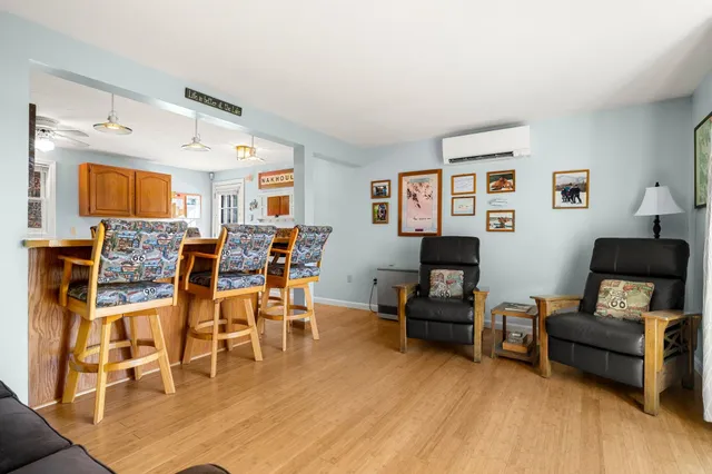 $419,900 | 147 Weirs Boulevard, Unit 5, Laconia, NH 03246