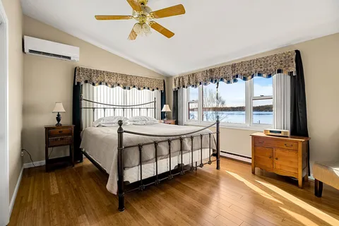 $419,900 | 147 Weirs Boulevard, Unit 5, Laconia, NH 03246