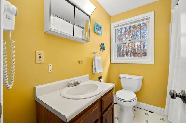 $419,900 | 147 Weirs Boulevard, Unit 5, Laconia, NH 03246