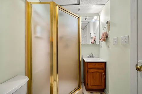 $419,900 | 147 Weirs Boulevard, Unit 5, Laconia, NH 03246