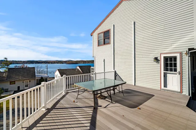 $419,900 | 147 Weirs Boulevard, Unit 5, Laconia, NH 03246