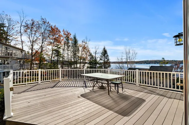 $419,900 | 147 Weirs Boulevard, Unit 5, Laconia, NH 03246