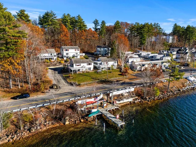 $419,900 | 147 Weirs Boulevard, Unit 5, Laconia, NH 03246