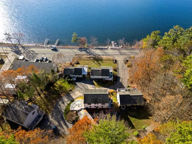 $419,900 | 147 Weirs Boulevard, Unit 5, Laconia, NH 03246