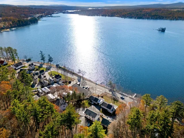 $419,900 | 147 Weirs Boulevard, Unit 5, Laconia, NH 03246