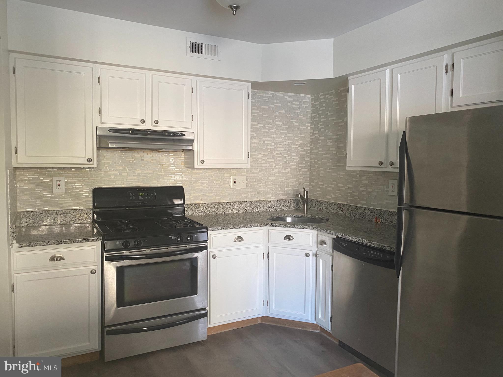 65 Sandra Road Voorhees, NJ 08043 - Photo 9 of 21 Kitchen