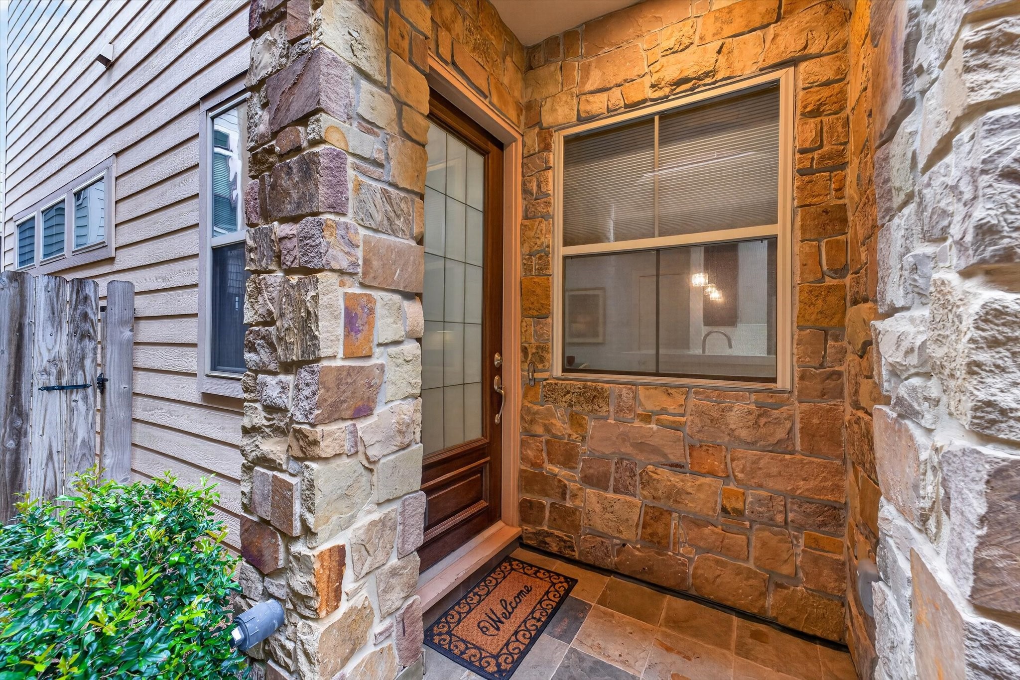 931 West 23rd Street, Unit I Houston, TX 77008 - Photo 5 of 42