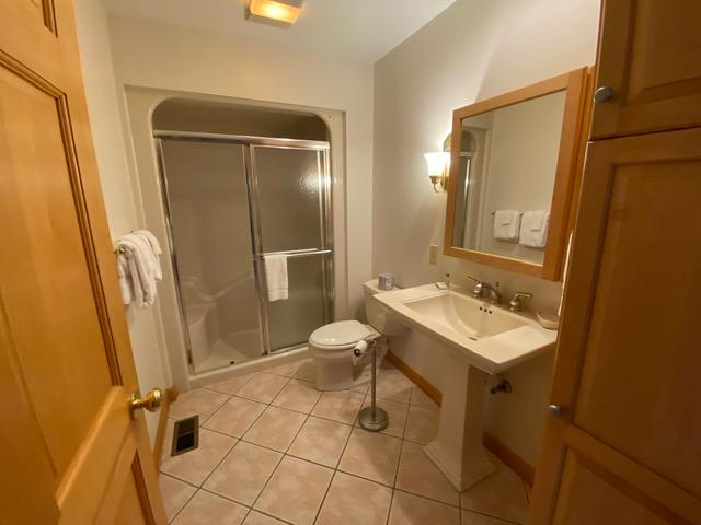 384 Laurel Road Townsend, TN 37882 - Photo 12 of 23 Second bath