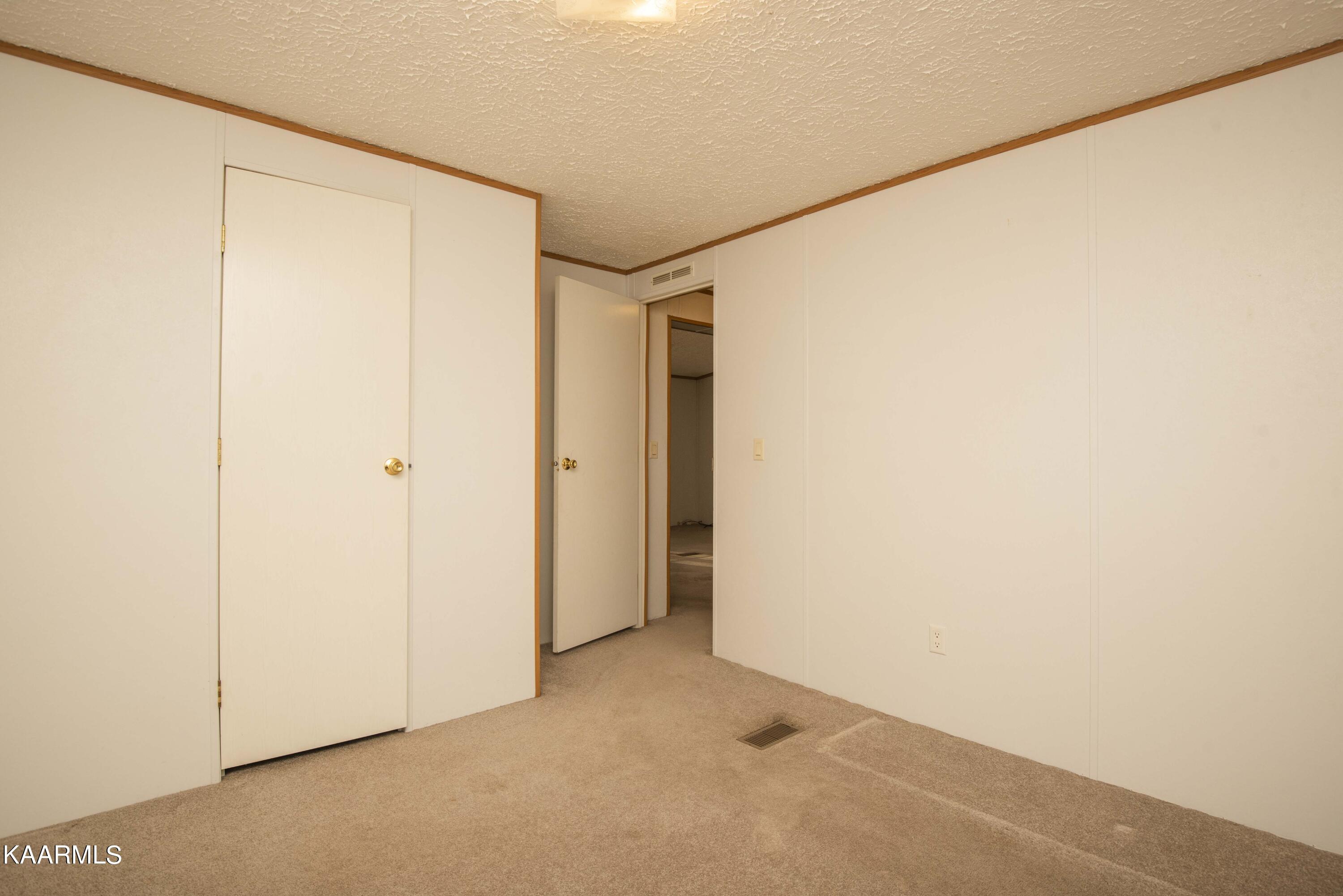 9935 Old Chestnut Ridge Road Heiskell, TN 37754 - Photo 27 of 39 third bed 3_1