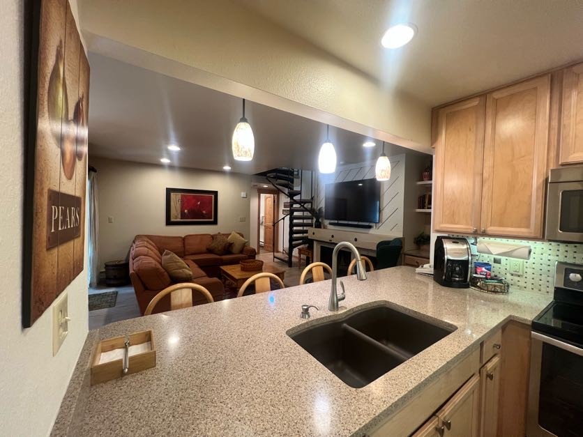 1937 Soda Ridge Road, Unit 112122 Keystone, CO 80435 - Photo 11 of 38 Gallery Image 11