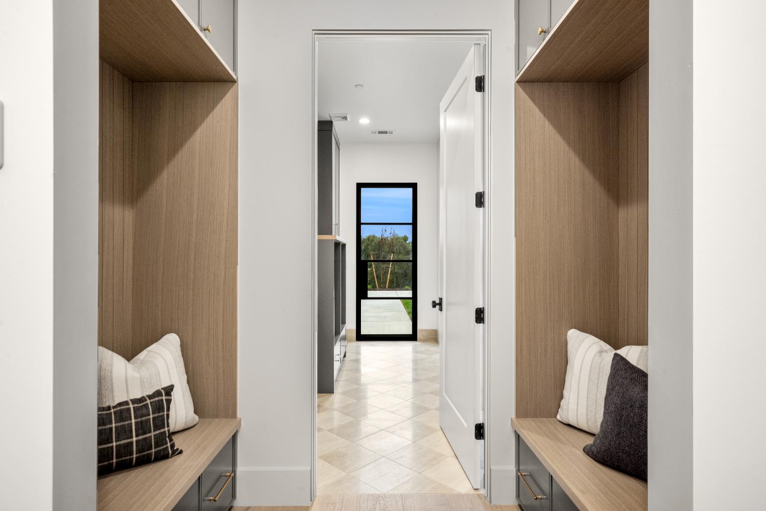 3140 Rattlesnake Road Newcastle, CA 95658 - Photo 33 of 78 a view of a hallway with furniture and wooden floor