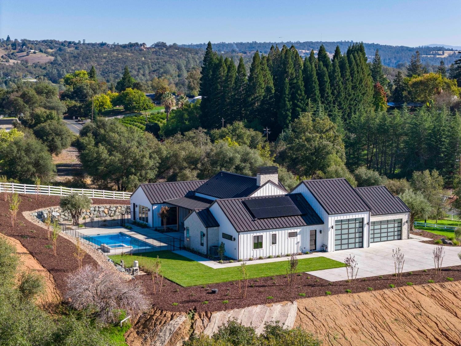 3140 Rattlesnake Road Newcastle, CA 95658 - Photo 66 of 78 an aerial view of a house with a garden