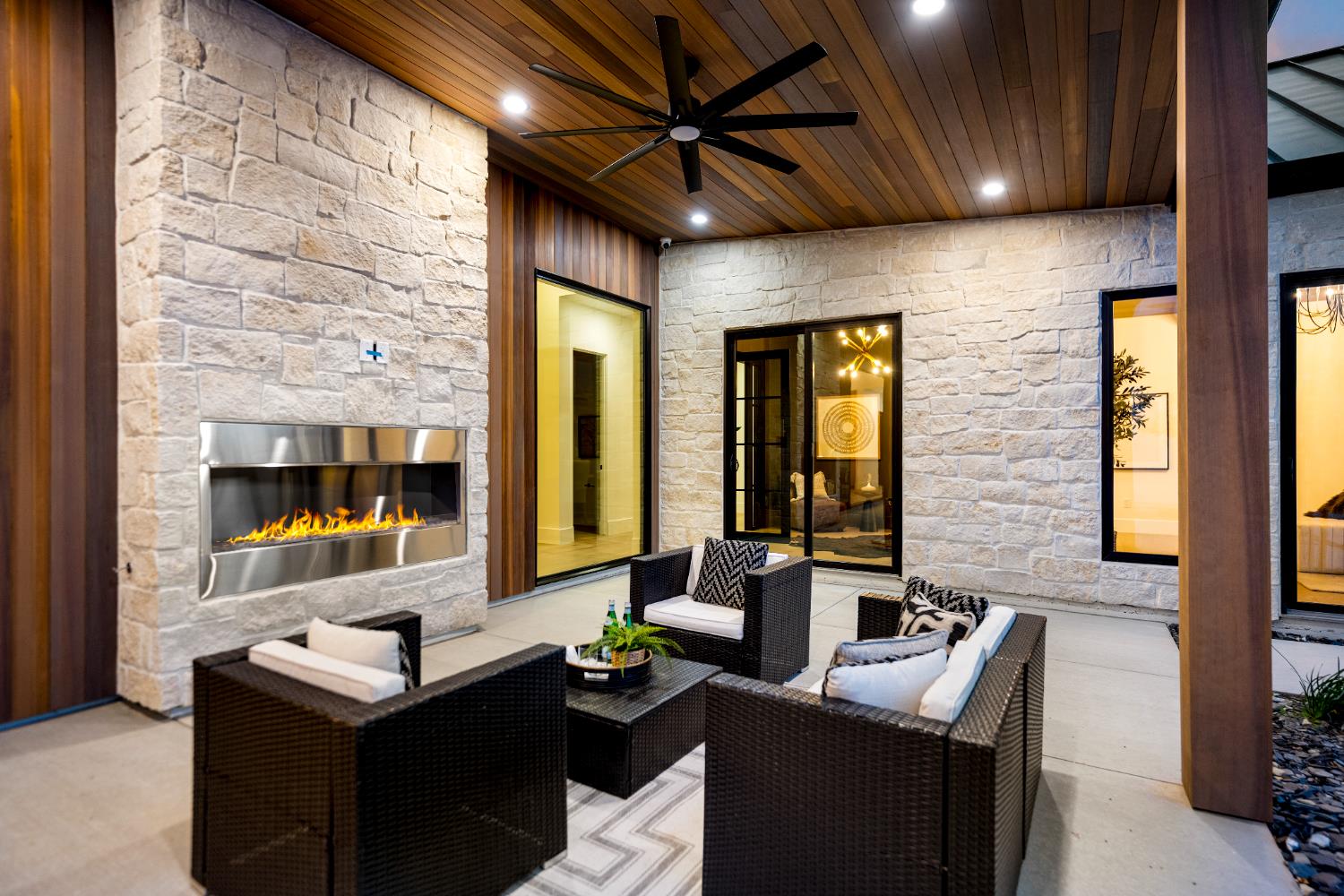 3140 Rattlesnake Road Newcastle, CA 95658 - Photo 7 of 78 a bathroom with a sink a mirror and a bathtub