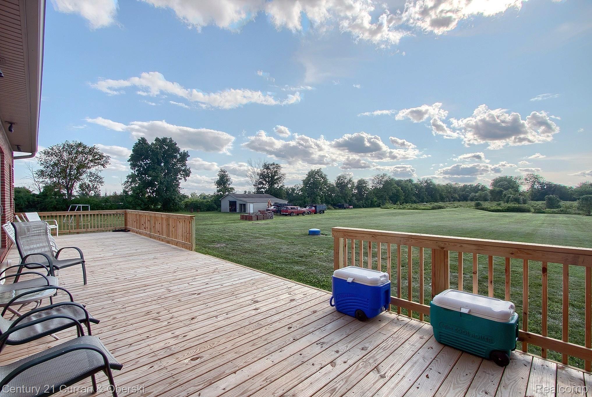 9801 Chinavare Road Newport, MI 48166 - Photo 45 of 58 45-Deck 2nd View.jpg
