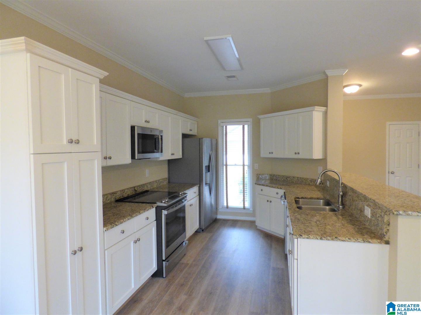 1118 Berwick Road Birmingham, AL 35242 - Photo 4 of 14