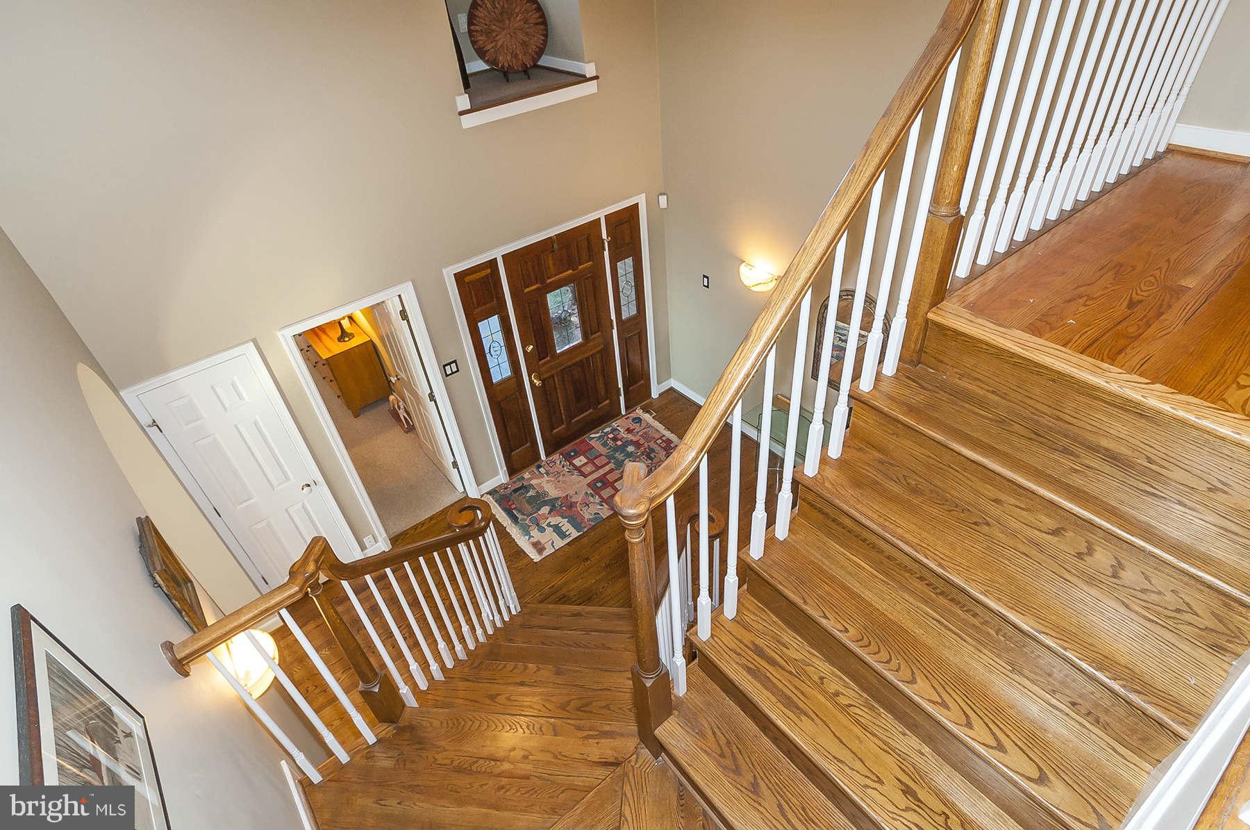 11224 Ridermark Row Columbia, MD 21044 - Photo 3 of 29 Interior (General)