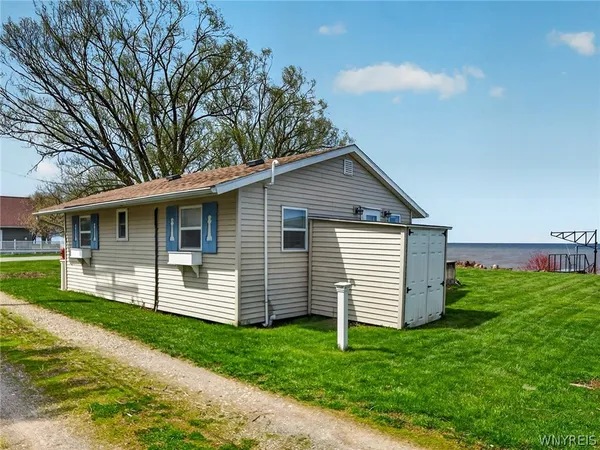 $234,900 | 12571 Green Lane, Lyndonville, NY 14098