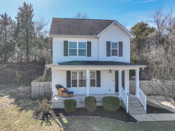 $2,300 | 612 East Vailview Court, Nashville, TN 37207