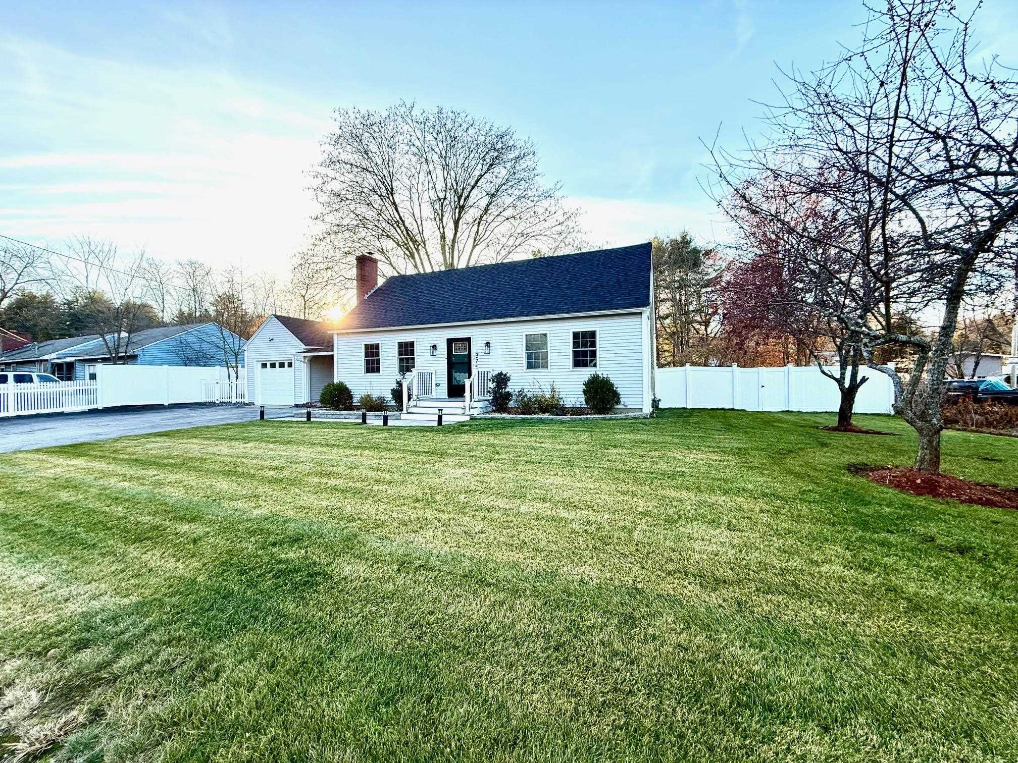 375 Main Dunstable Road Nashua, NH 03062 - Photo 1 of 19 Gallery Image 1