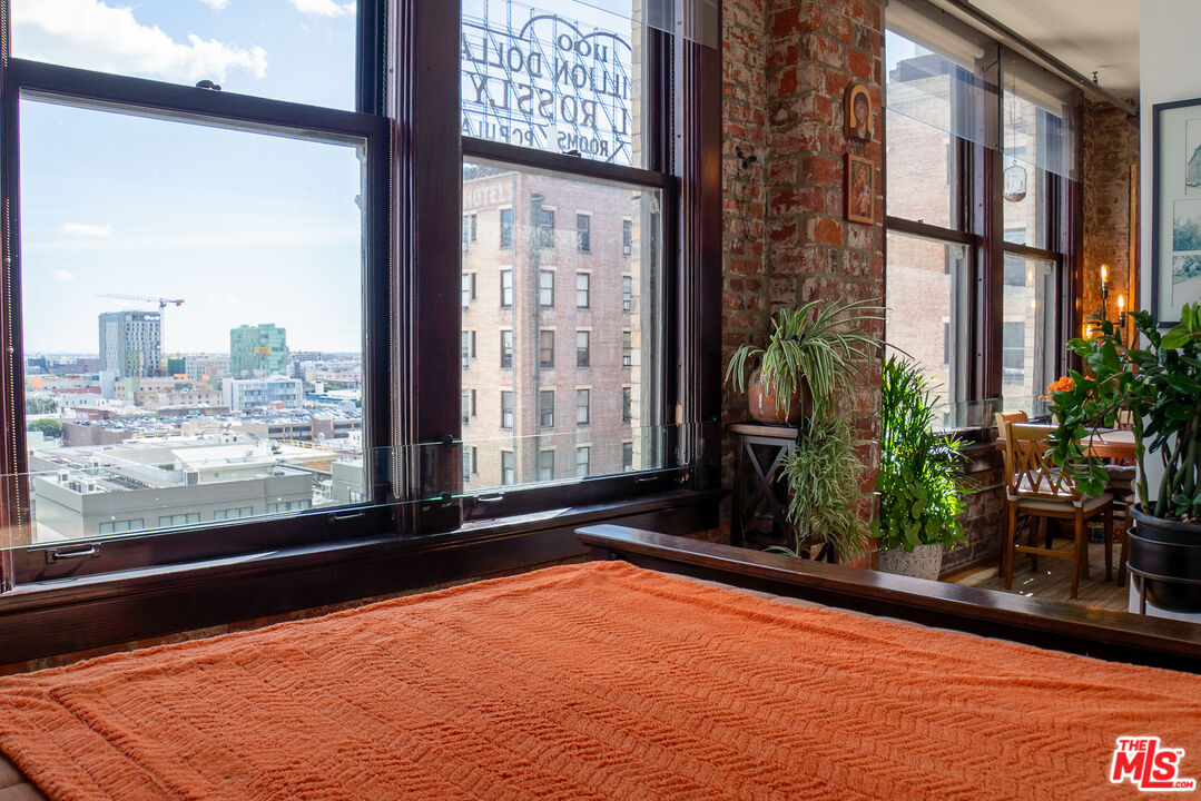 460 South Spring Street, Unit 1002 Los Angeles, CA 90013 - Photo 23 of 44