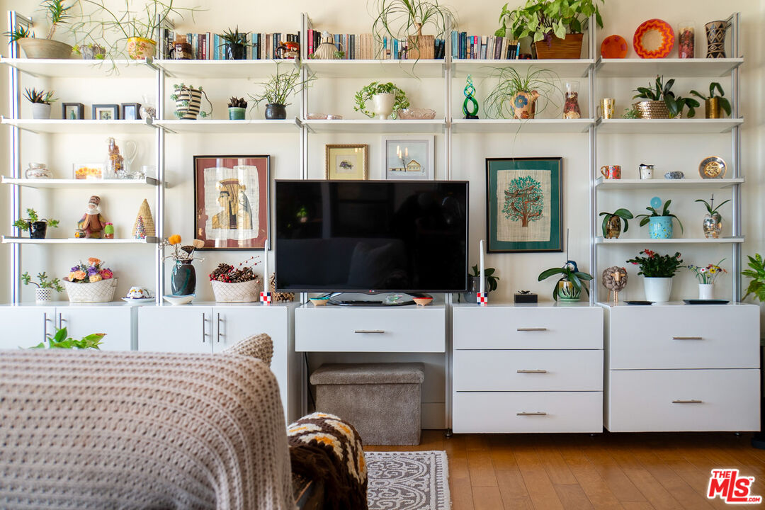 460 South Spring Street, Unit 1002 Los Angeles, CA 90013 - Photo 28 of 44