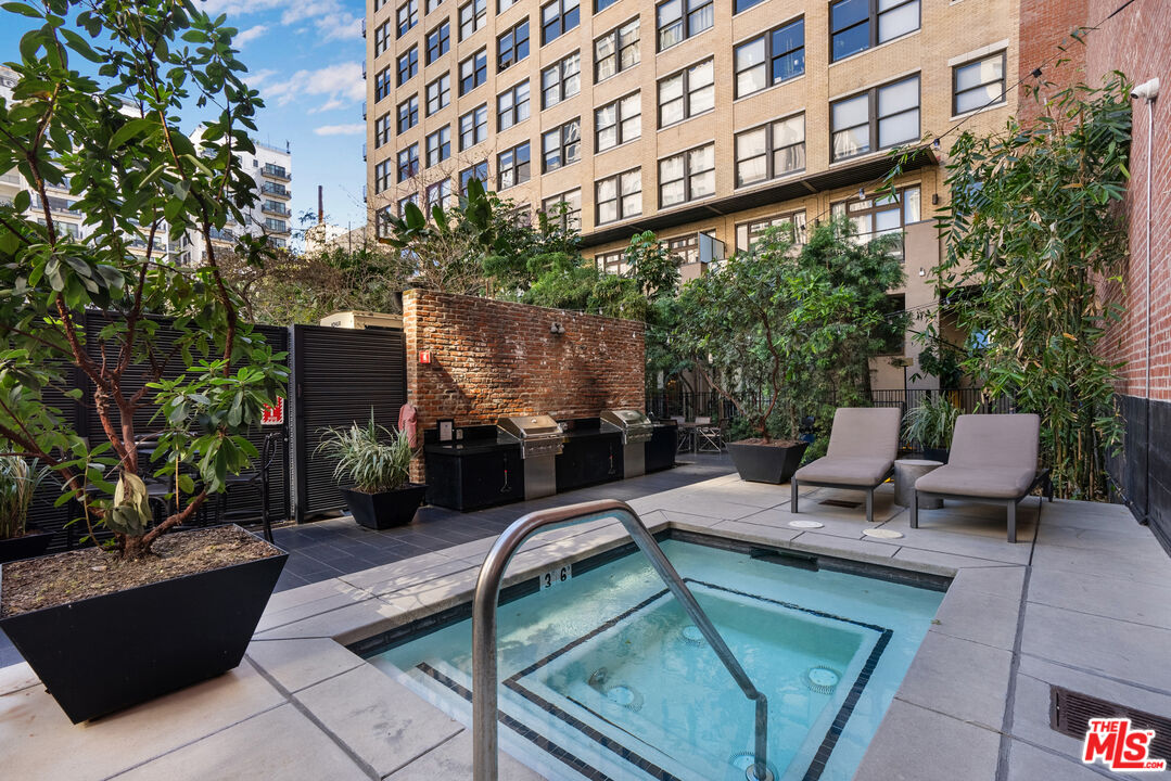 460 South Spring Street, Unit 1002 Los Angeles, CA 90013 - Photo 35 of 44