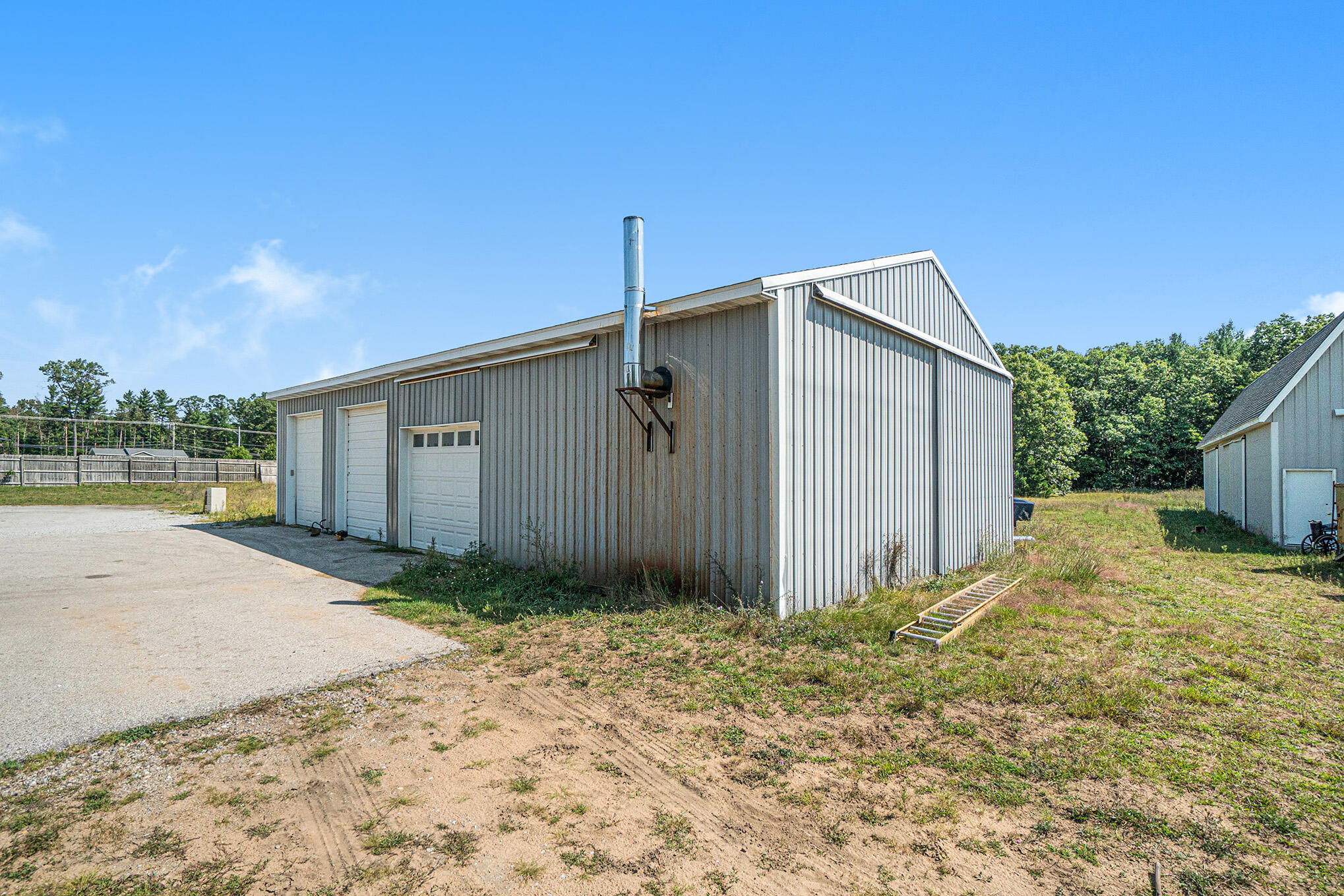 1082 Chatterson Road Muskegon, MI 49442 - Photo 31 of 37 30x56 Pole barn with heat
