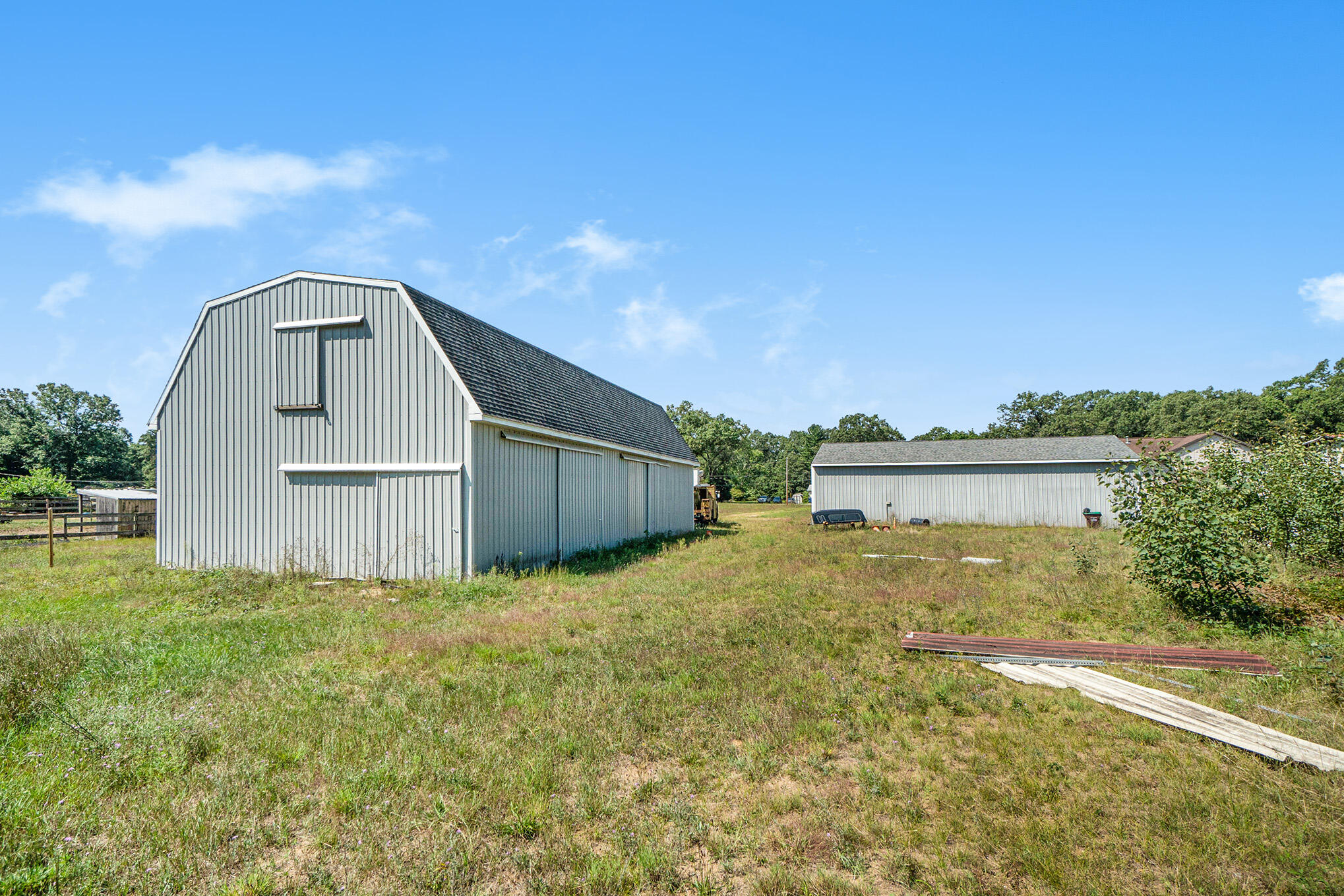 1082 Chatterson Road Muskegon, MI 49442 - Photo 33 of 37 30x66 Pole barn with loft