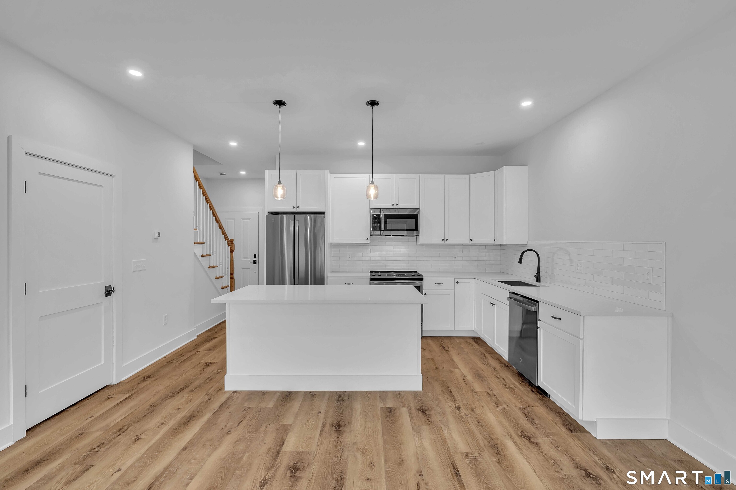 138 Boston Post Road, Unit 17 East Lyme, CT 06333 - Photo 8 of 25