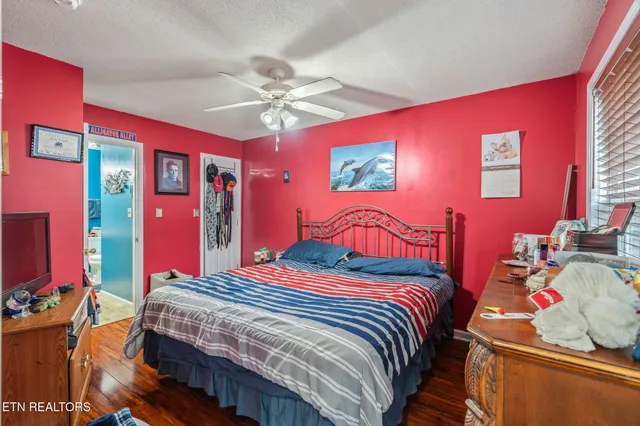 $239,000 | 921 Hazelbrook Way, Unit 12, Knoxville, TN 37912