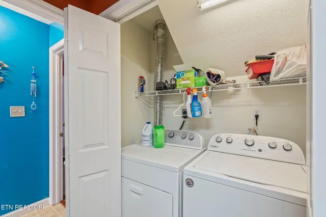 $239,000 | 921 Hazelbrook Way, Unit 12, Knoxville, TN 37912