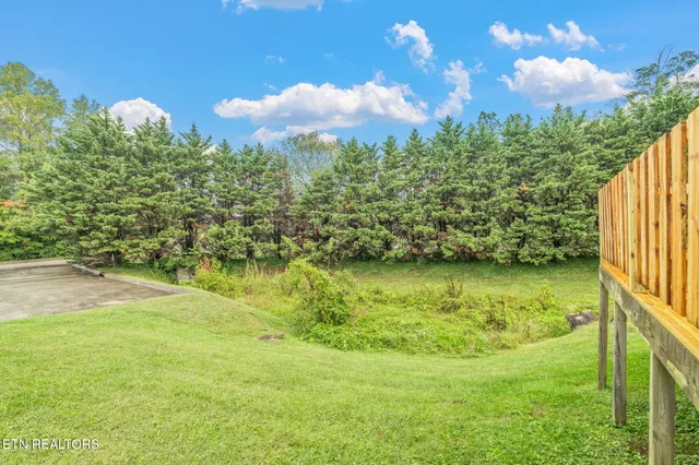 $239,000 | 921 Hazelbrook Way, Unit 12, Knoxville, TN 37912