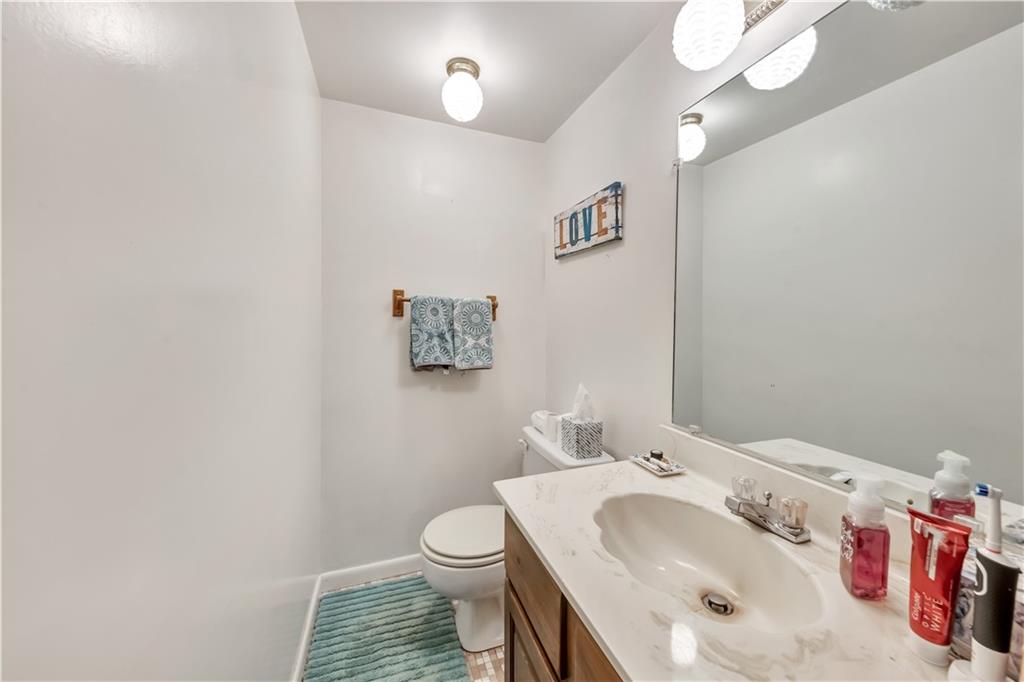 8713 Noblestown Road McDonald, PA 15057 - Photo 14 of 25 Gallery Image 14