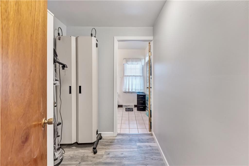8713 Noblestown Road McDonald, PA 15057 - Photo 18 of 25 Gallery Image 18