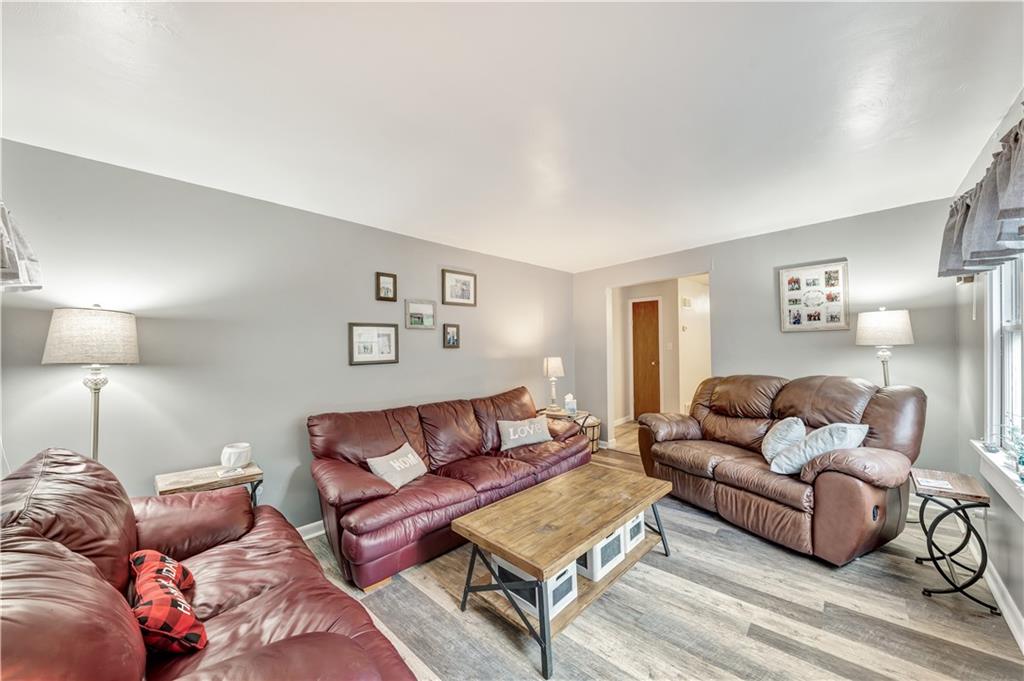 8713 Noblestown Road McDonald, PA 15057 - Photo 4 of 25 Gallery Image 4