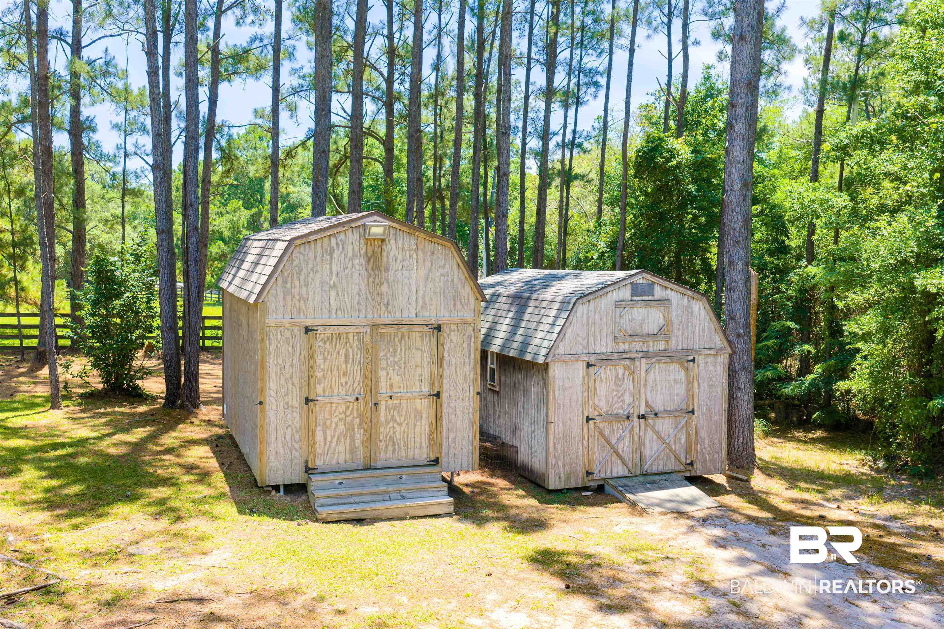 29042 Josephine Drive Elberta, AL 36530 - Photo 23 of 56 These stay with the property
